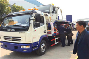 乌拉特后旗汽车道路救援拖车价格